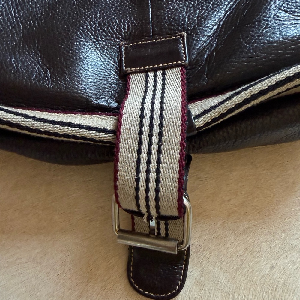 Chocolate brown Leather Tote/shoulder Bag with Striped Accents - Picture 6 of 12